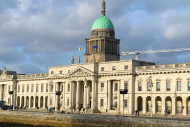 Radical abortion proposals voted down by TDs