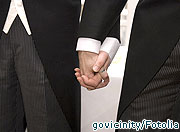 Govt’s same-sex marriage consultation due in autumn