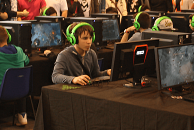 Bookmakers exposing teenagers to gambling through video games