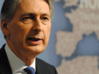 Final push for £2 FOBT stake as Treasury ‘drops opposition’
