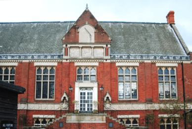 Top private school wants skirts for boys
