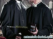 Probe into ‘same-sex’ priests ice cream advert
