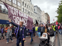 Thousands ‘march for Jesus’ through Belfast