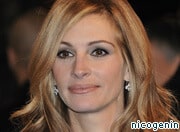 Julia Roberts airbrushed ad banned by watchdog