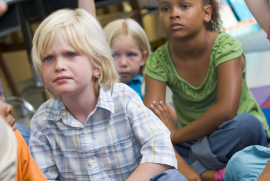 Drag queens read to primary-aged kids in new initiative