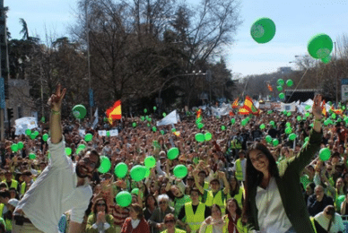 Tens of thousands join March for Life in Spain